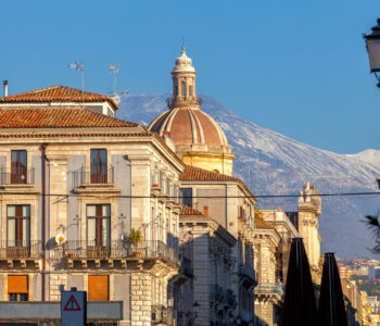 catania-etna-volcano-over-the-city